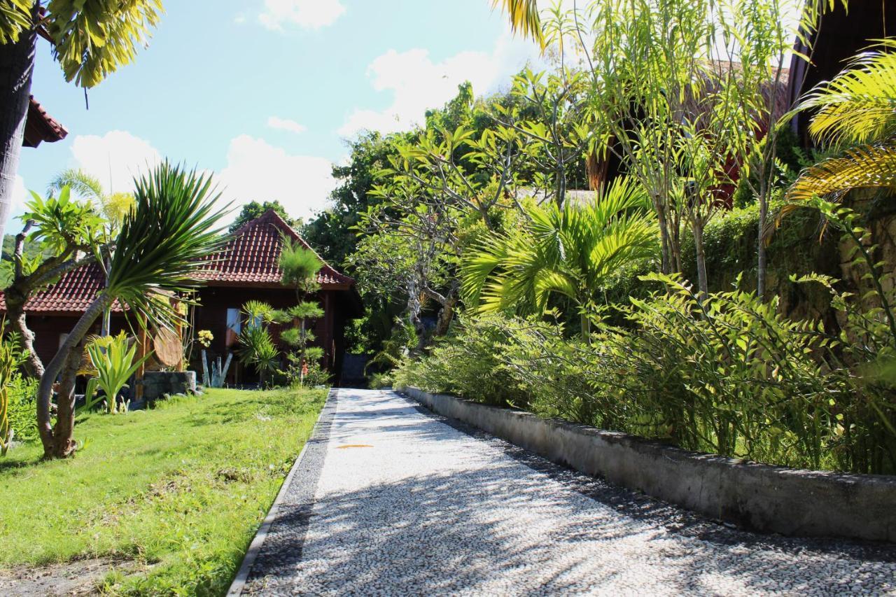 Bamboo Bungalow Jungle View Batununggul Exterior foto