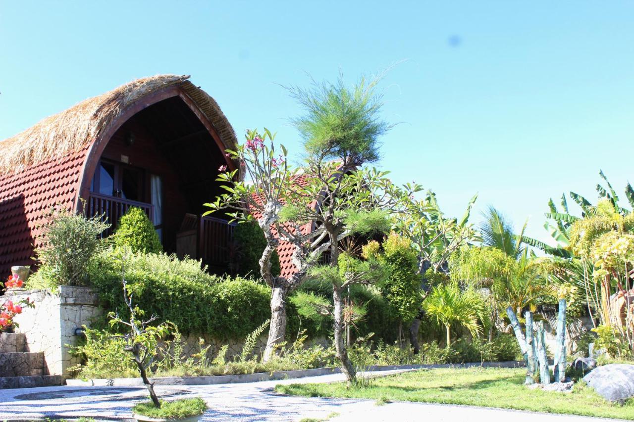 Bamboo Bungalow Jungle View Batununggul Exterior foto